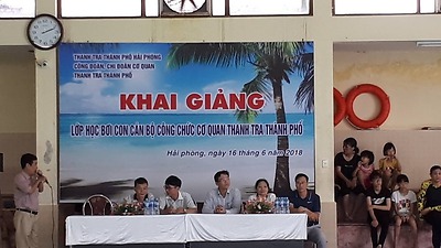 Tổ chức Lớp kỹ năng bơi, phòng chống đuối nước miễn phí cho trẻ em